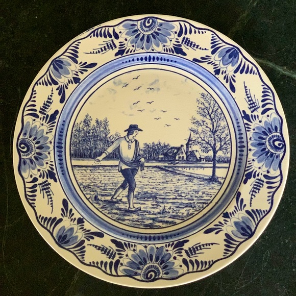 DELFT | Hand Painted Blue and White Vintage Plate - Picture 1 of 6